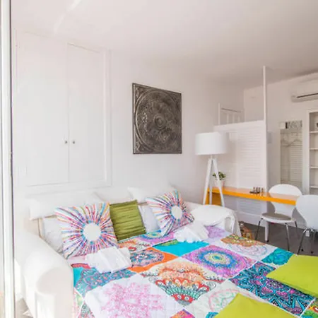 Pure Lounge Sitges