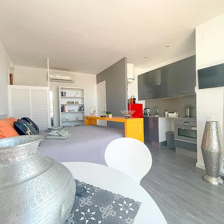 Unique With Amazing Terrace Centre Appartement